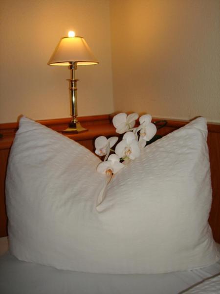 Hotel Zur Post Deudesfeld Oda fotoğraf