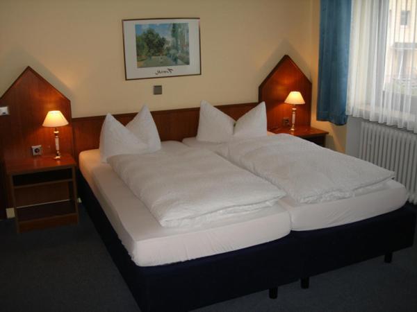 Hotel Zur Post Deudesfeld Oda fotoğraf